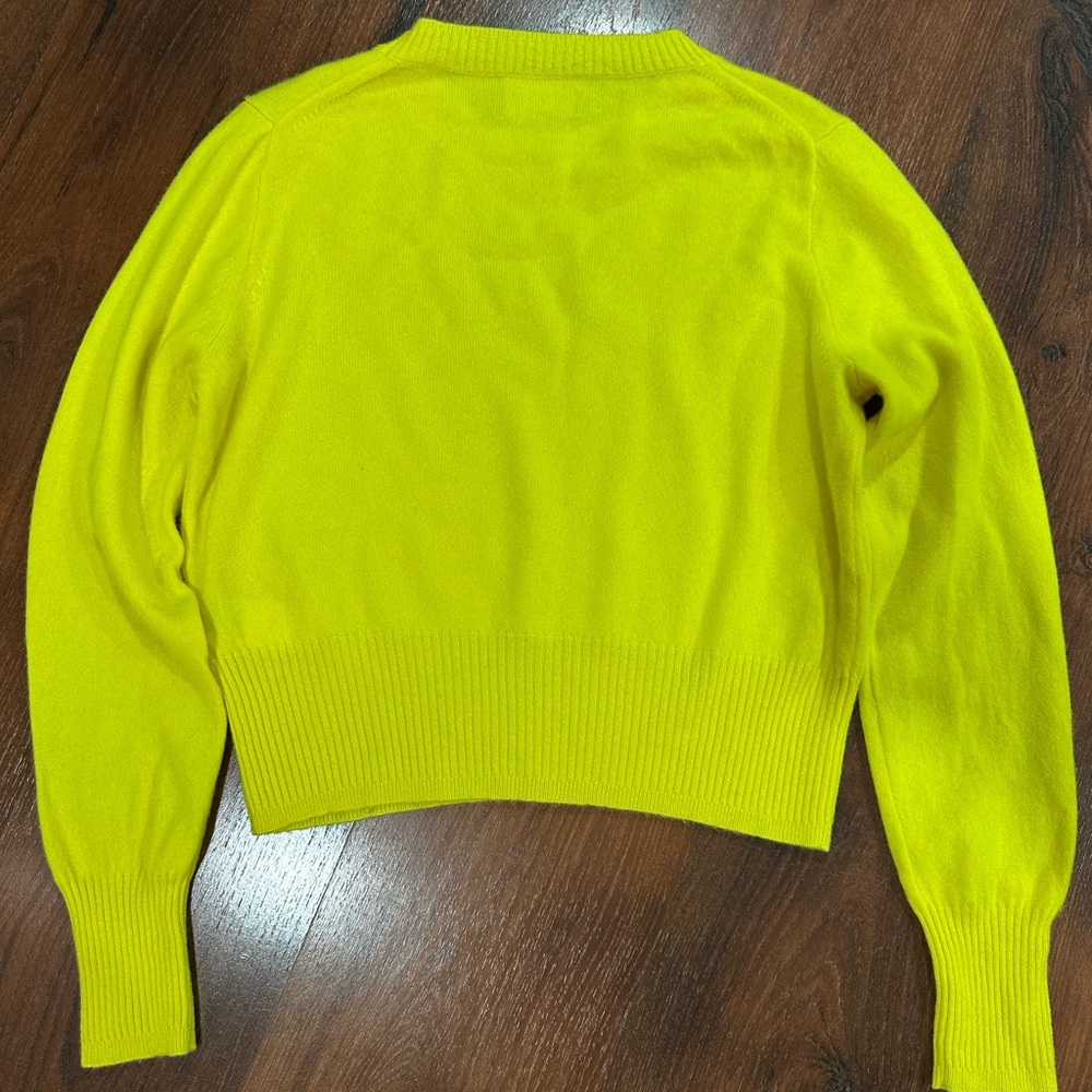 J. Crew Cropped 100% cashmere crew-neck sweater Size M Lemon Sorbet color - Picture 7 of 10